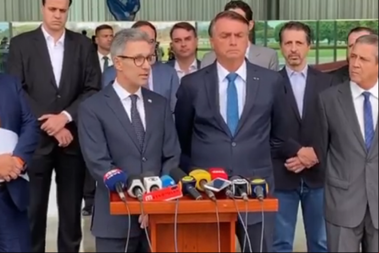 Zema se reuniu com Bolsonaro e declarou apoio