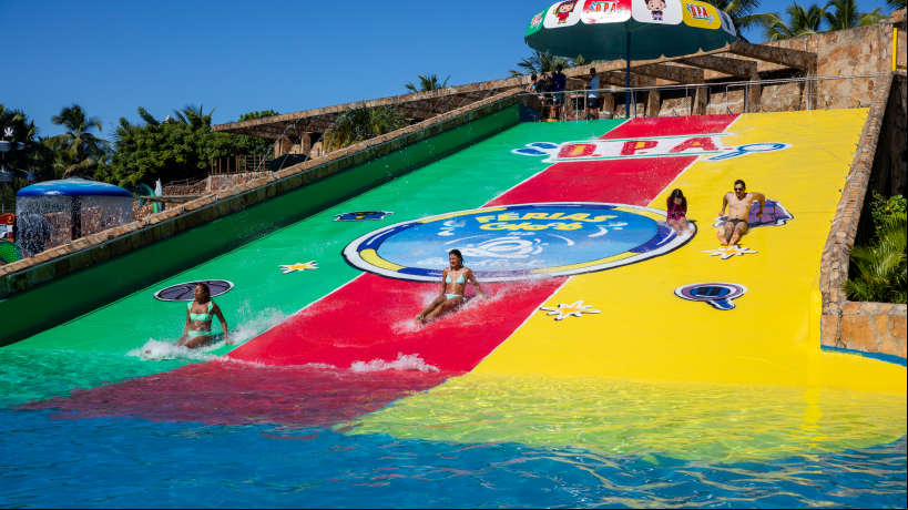 Venha curtir as férias de junho a agosto no Beach Park