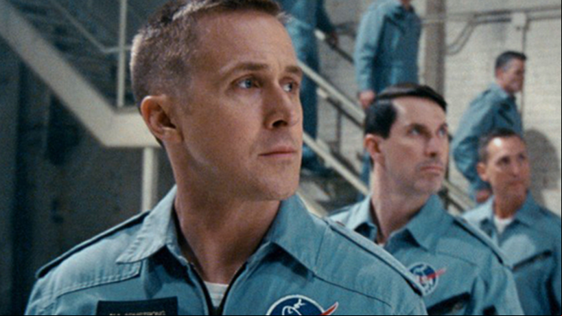 O ator Ryan Gosling interpretou Neil Armstrong, homem que pisou pela primeira vez na Lua (Imagem: Reprodução digital | Universal Studios)