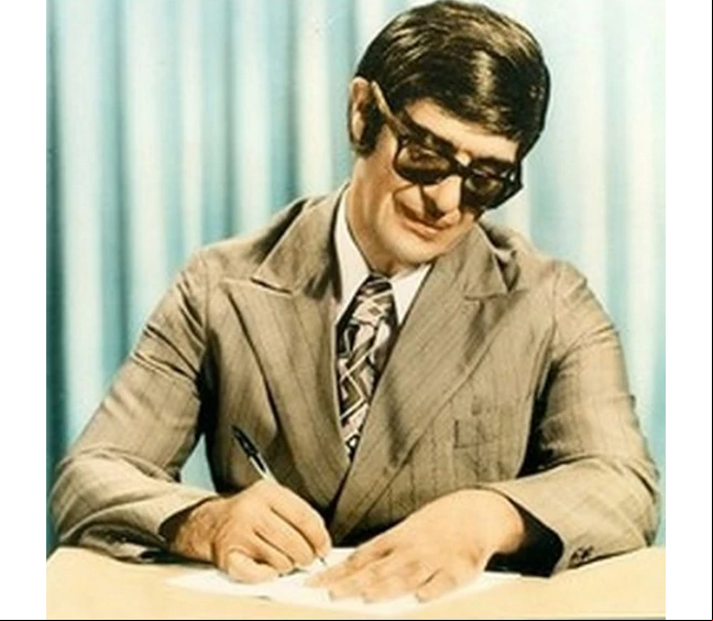 O Brasil teve um dos maiores médiuns do mundo: Chico Xavier (1910-2002), que psicografou 459 livros, doando todos os direitos autorais, com registro em cartório, para instituições de caridade.