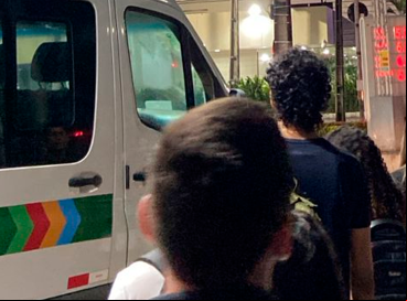 Estudantes de Horizonte denunciam dificuldades com transporte universitário 