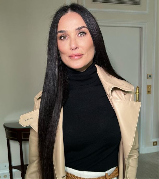 DEMI MOORE - Atriz, produtora e modelo americana, nascida em 11/11/1962 em Roswell, no Novo México, EUA.