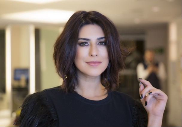 Atriz Fernanda Paes Leme